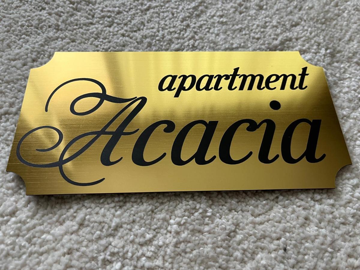 Apartment Acacia Warna Exterior foto